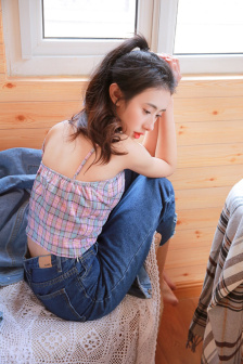 朋友送我回家车里要了我